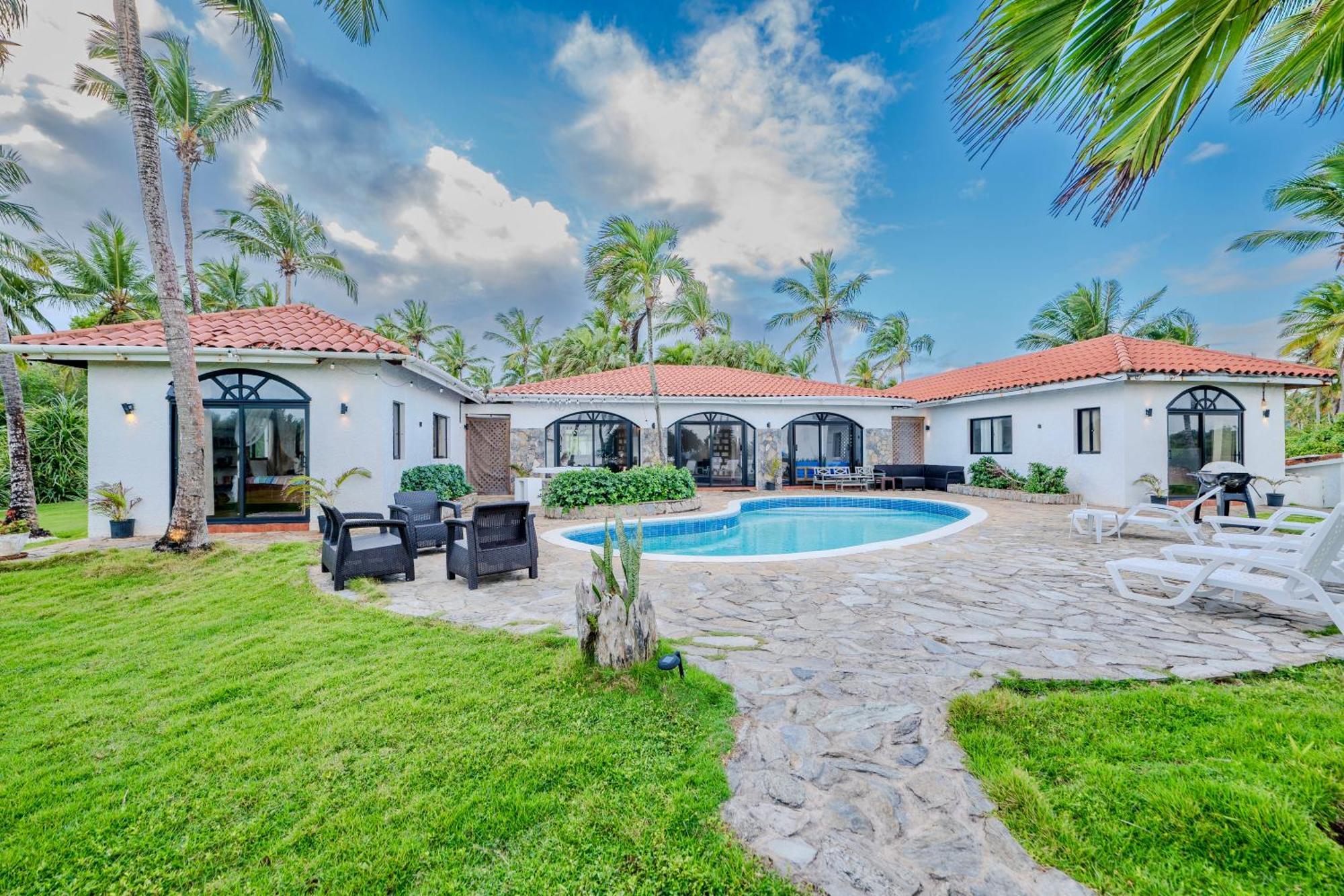 Palm House - Luxury Villa - Samana - Ocean Front Sanchez Exterior photo